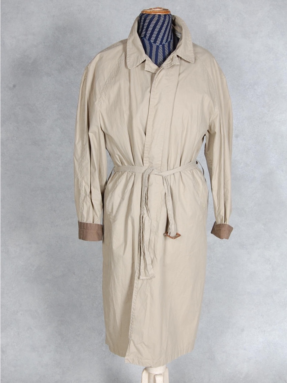 Light Beige Men's Trench Coat with Waist Tie size L